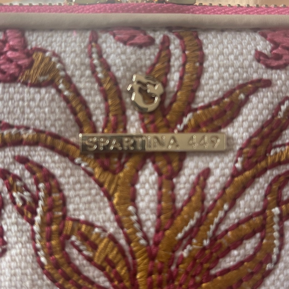 Spartina 449- Floral Embroidered leather crossbody Bag - Picture 3 of 15